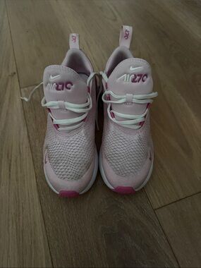 Nike Kids' Pink and White Air 270 Sneakers
